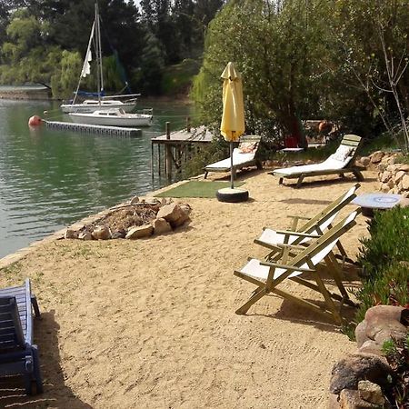 Cabana De Adobe En Lago Rapel Exteriér fotografie