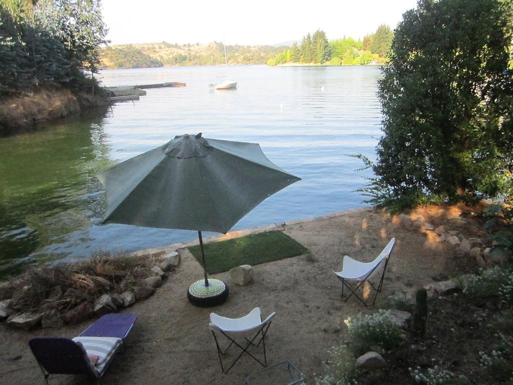 Cabana De Adobe En Lago Rapel Pokoj fotografie